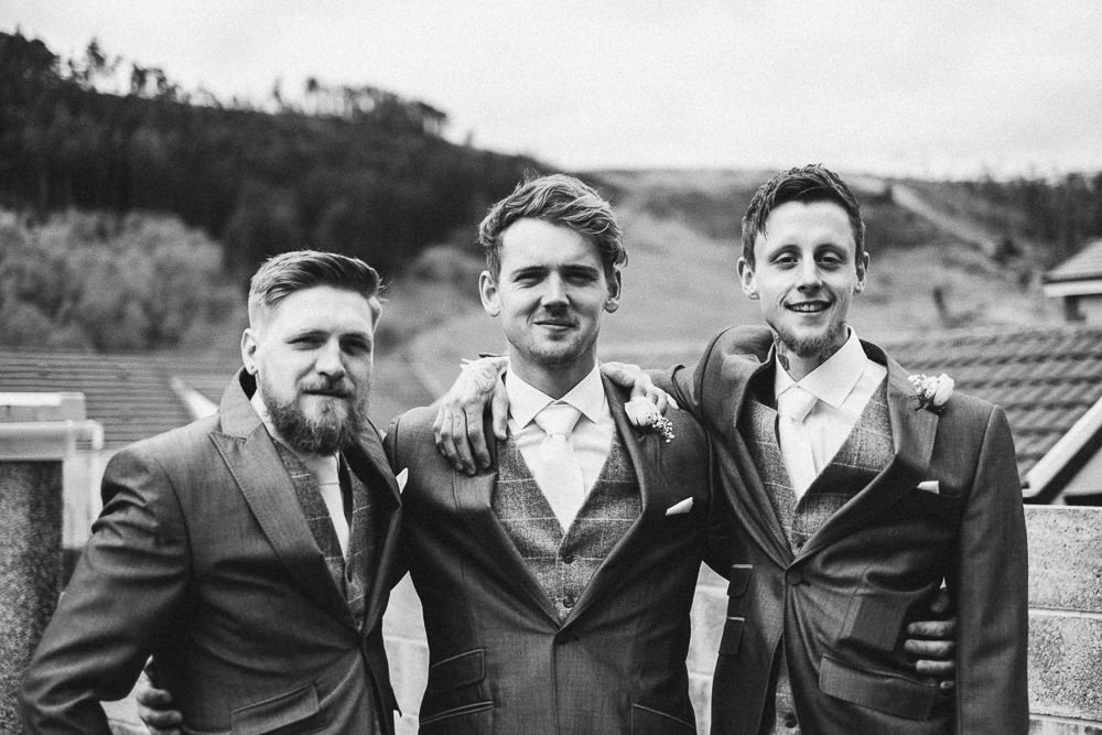 THOMAS ANDREA LAKESIDE VENUE BRIDGEND WEDDING PHOTOGRAPHER 05 THOMAS ANDREA LAKESIDE VENUE BRIDGEND WEDDING PHOTOGRAPHER 05